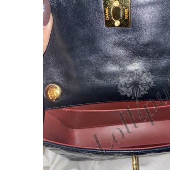 VINTAGE CHANEL MINI 24k gold hardware - Picture 10 of 10